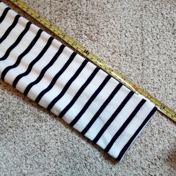 Kim Rogers Christmas Top 3/4 Sleeve Blue White Sz P/S Sparkly Green Wreaths - Picture 8 of 10